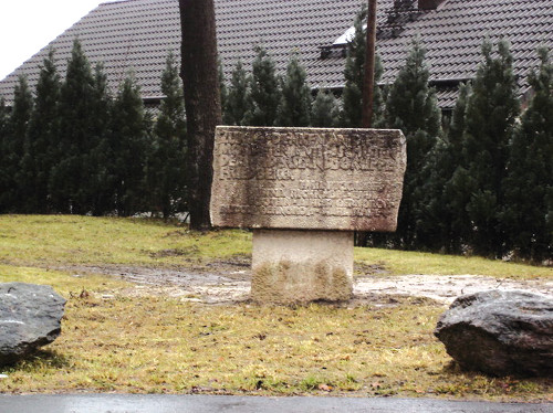 Gedenkstein für die ermordeten Antifaschisten der Widerstandsgruppe Friedberg