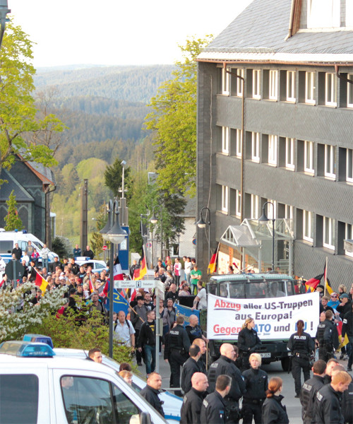 Naziaufmarsch in Neuhaus
