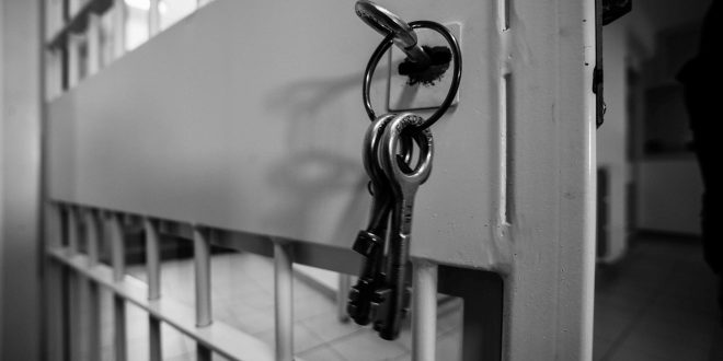 Tolmezzo: presidio sotto il carcere