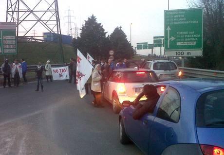 Blocchi dei colloqui, blocchi in città