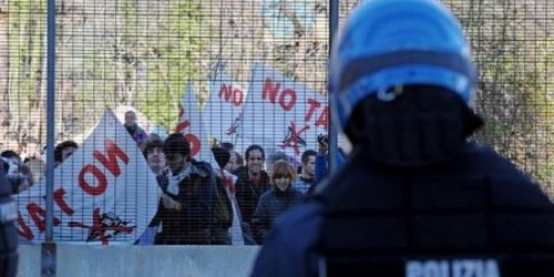 Appello per la liberazione dei corpi e del dissenso politico