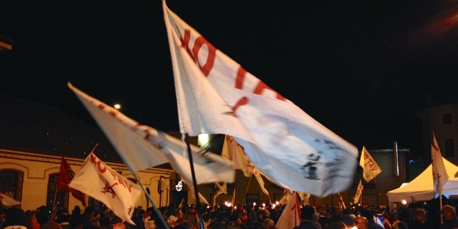 Migliaia di no tav in marcia: lo spirito continua!