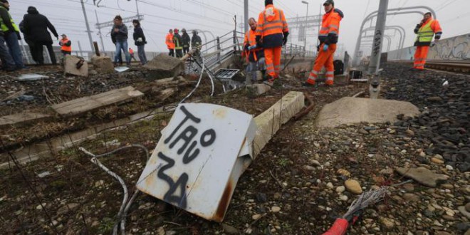Incendio a Bologna 2014, caso risolto: sono i NO TAV.