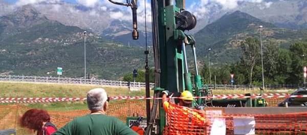 Valle 1 – Terna 0.  Primo sondaggio per l’elettrodotto, non riuscito.