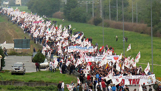 25 anni di movimento No Tav (senza Tav) VIDEO 25 anni di movimento No Tav (senza Tav) VIDEO